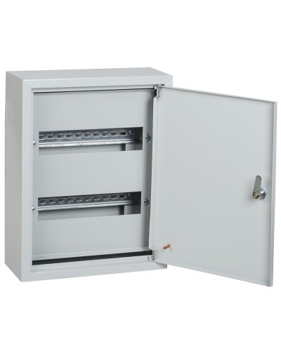 ЩРн-24з 395х310х120 IP31 GENERICA (MKM14-N-24-31-Z-G). Щит распределительный навесной с замком. GENERICA в Красноярске