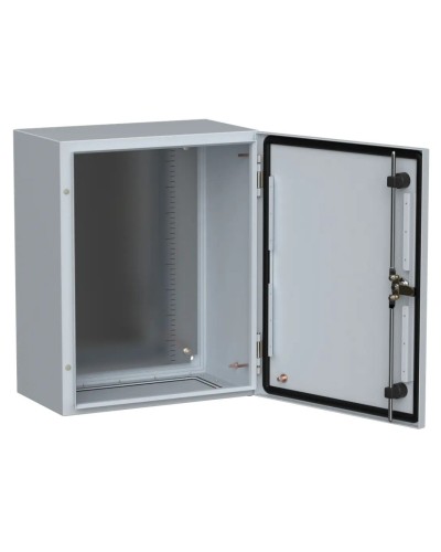 ЩМП-50.40.25 УХЛ1 IP66 500x400x250 TITAN 5 (TI5-10-N-050-040-025-66). Шкаф металлический с монтажной платой. IEK в Красноярске