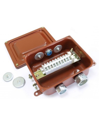 ККМА-10 У2 IP54 (zeta30372). Коробка клеммная металлическая с муфтами АТК для трубной электропроводки. ЗЭТА в Красноярске